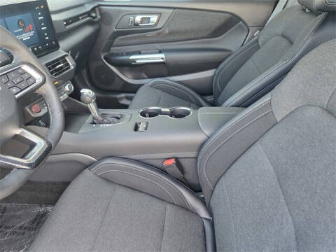 2025 Ford Mustang EcoBoost