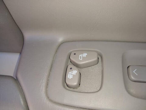 2005 Cadillac DeVille DHS