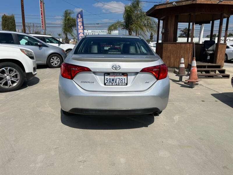 2018 Toyota Corolla SE photo 4