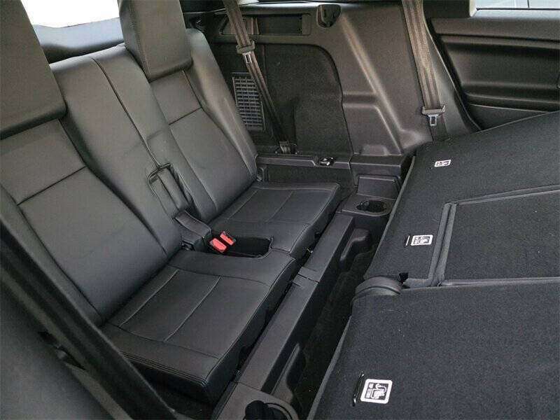 2018 Land Rover Discovery Sport SE