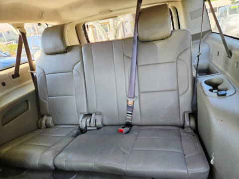 2017 GMC Yukon XL SLT