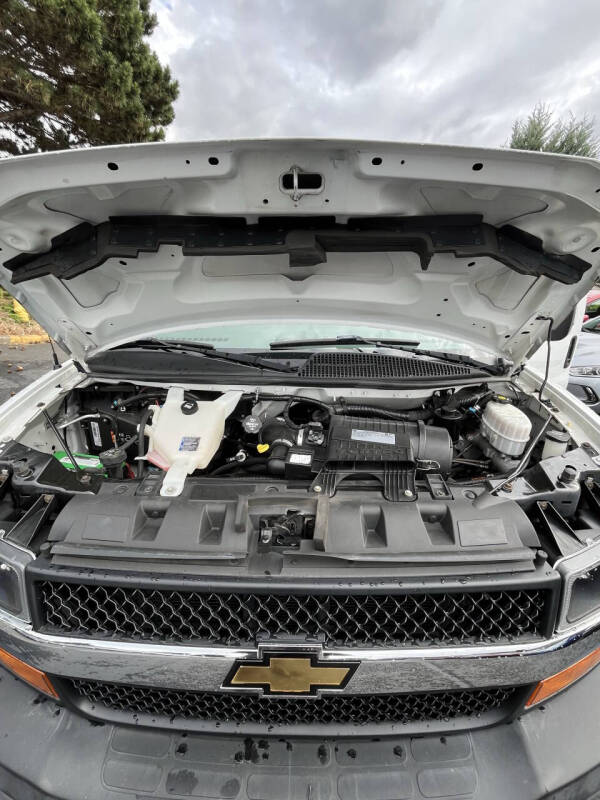 2018 Chevrolet Express 2500