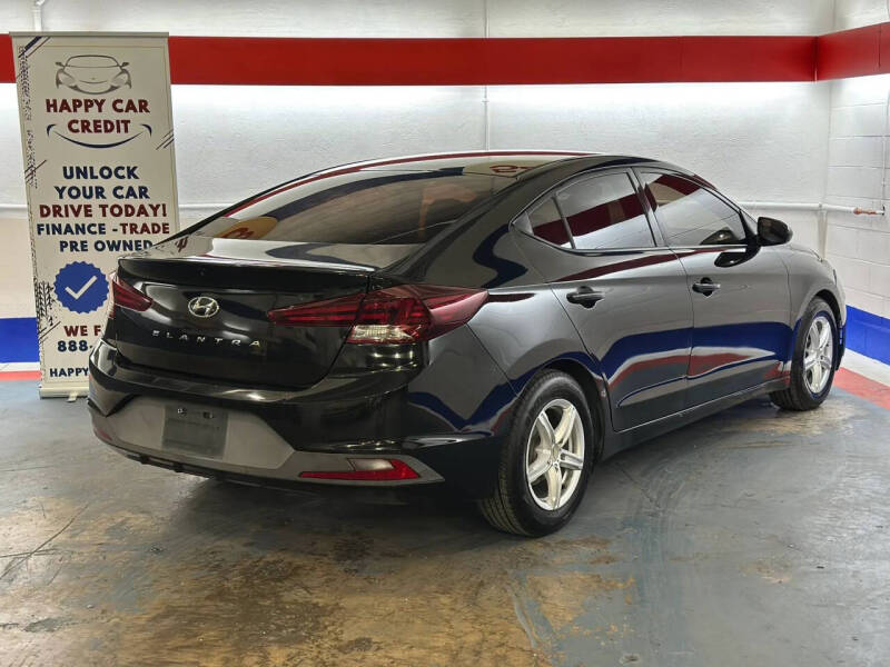 2019 Hyundai Elantra