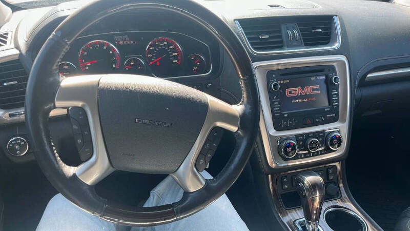 2015 GMC Acadia Denali