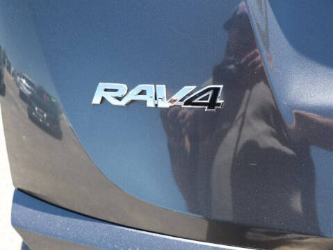 2016 Toyota RAV4 SE