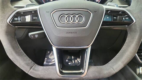 2022 Audi e-tron GT quattro Premium Plus