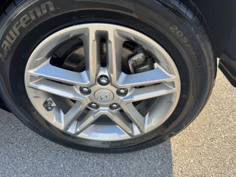 2023 Hyundai Kona SE