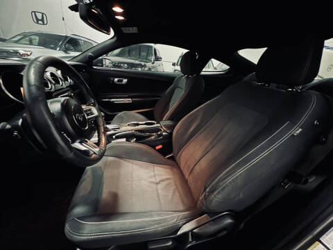 2018 Ford Mustang