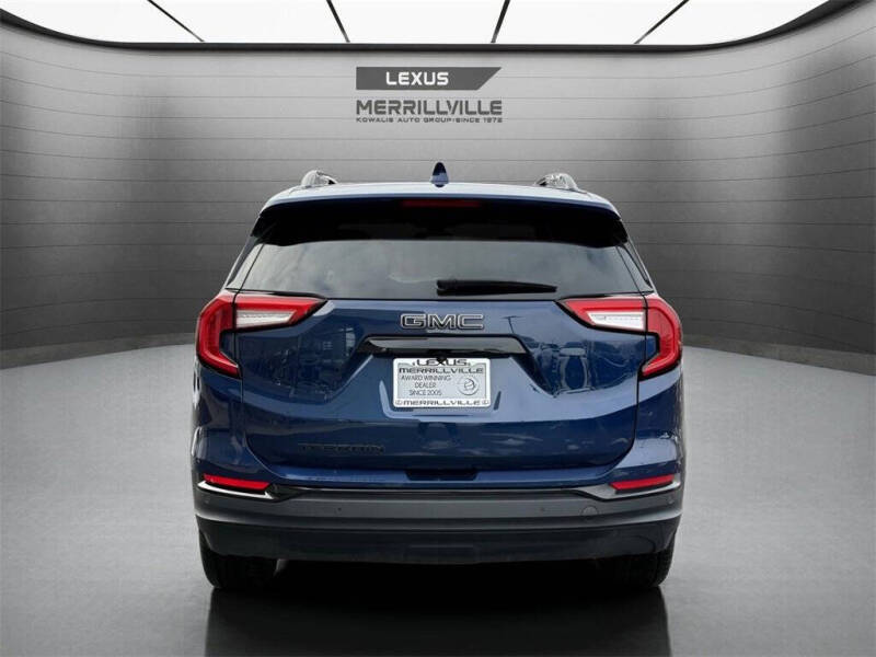 2022 GMC Terrain SLE