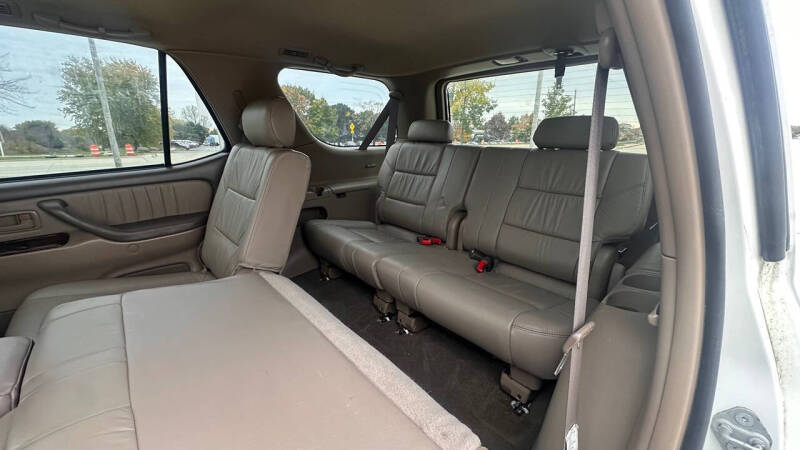2004 Toyota Sequoia Limited