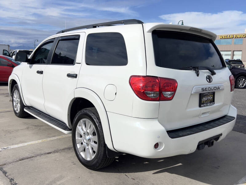 2016 Toyota Sequoia Platinum