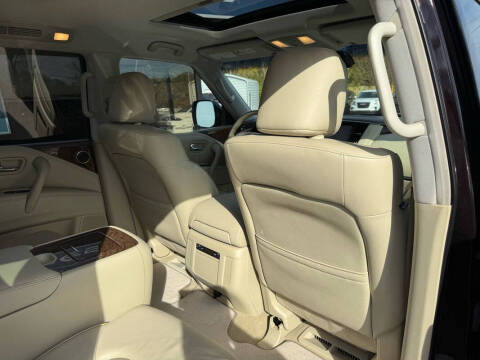 2015 Infiniti QX80