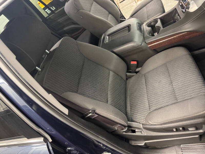 2017 GMC Yukon SLE