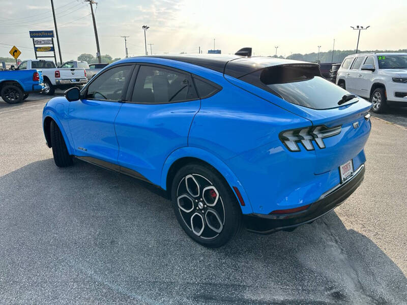 2021 Ford Mustang Mach-E GT