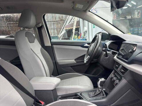 2023 Volkswagen Taos SE