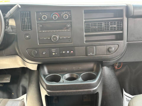 2017 Chevrolet Express LS 3500