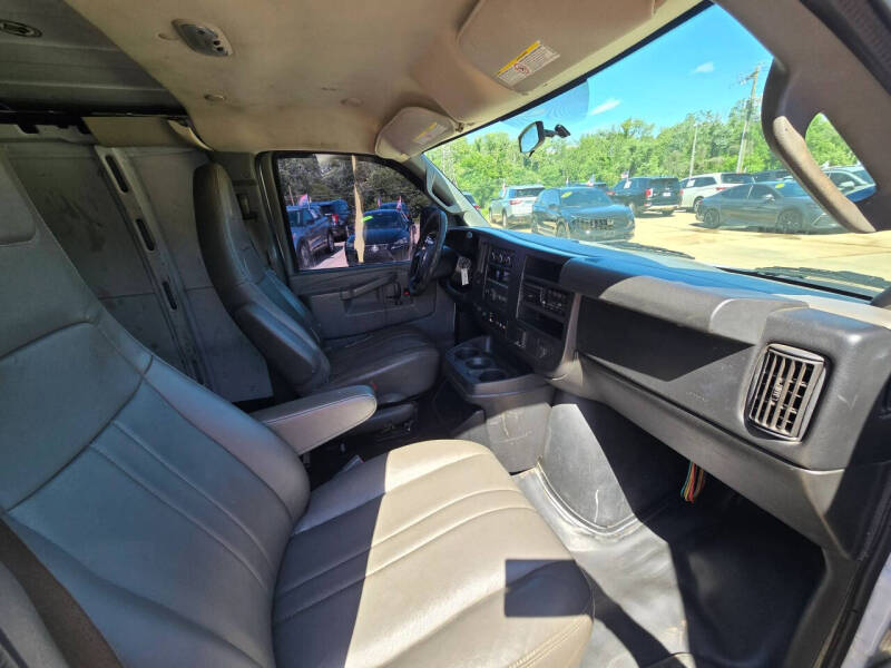 2016 Chevrolet Express 2500