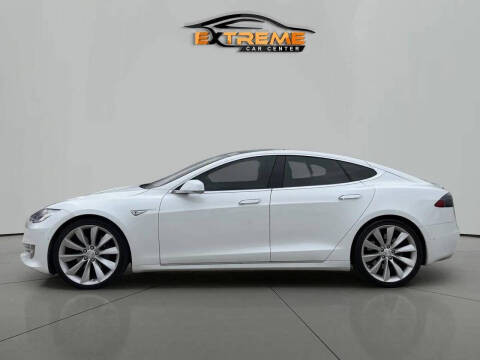 2016 Tesla Model S 90D