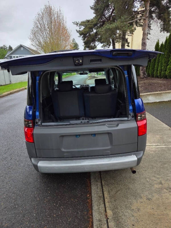 2004 Honda Element LX