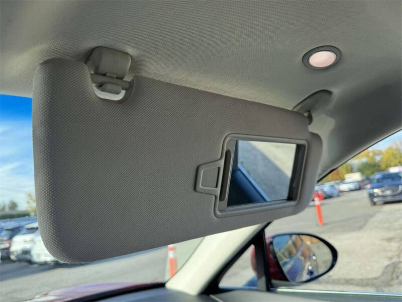 2023 Genesis GV70 2.5T Standard