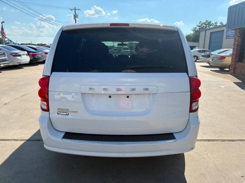 2017 Dodge Grand Caravan SE