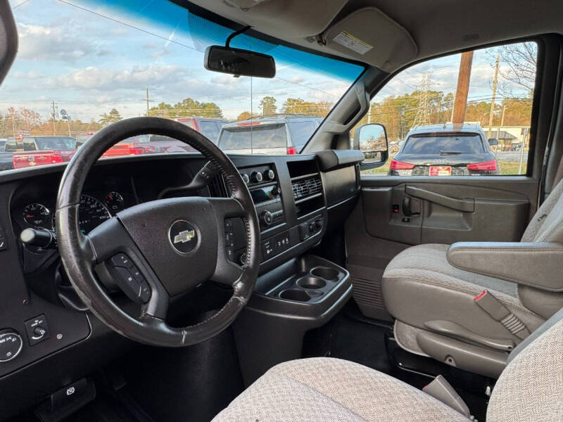 2021 Chevrolet Express 2500