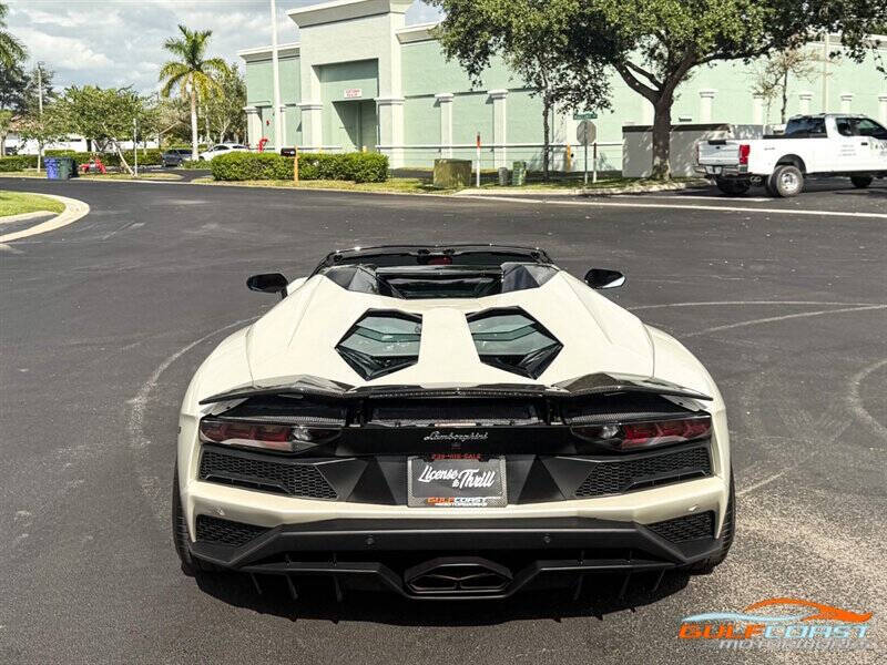 2018 Lamborghini Aventador LP 740-4 S