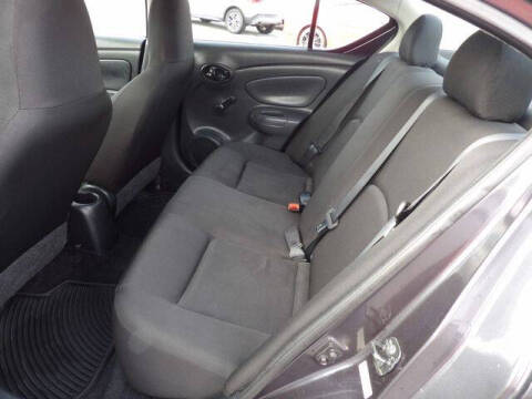 2015 Nissan Versa 1.6 S