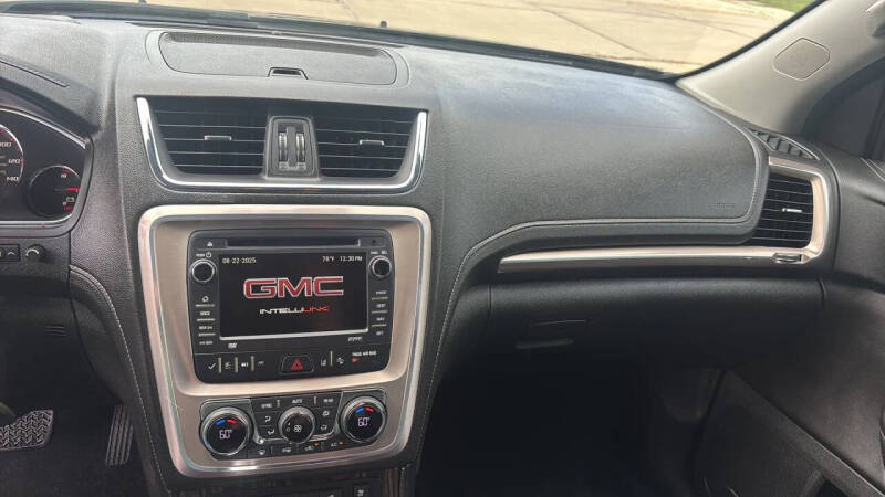 2016 GMC Acadia Denali