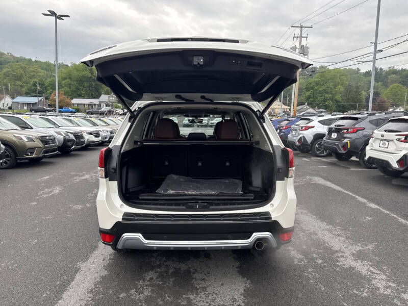 2024 Subaru Forester Touring