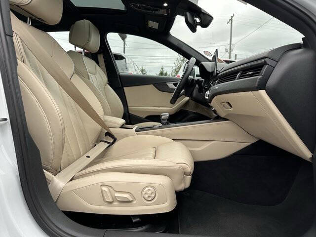 2024 Audi A4 quattro S line Prem Plus 45 TFSI