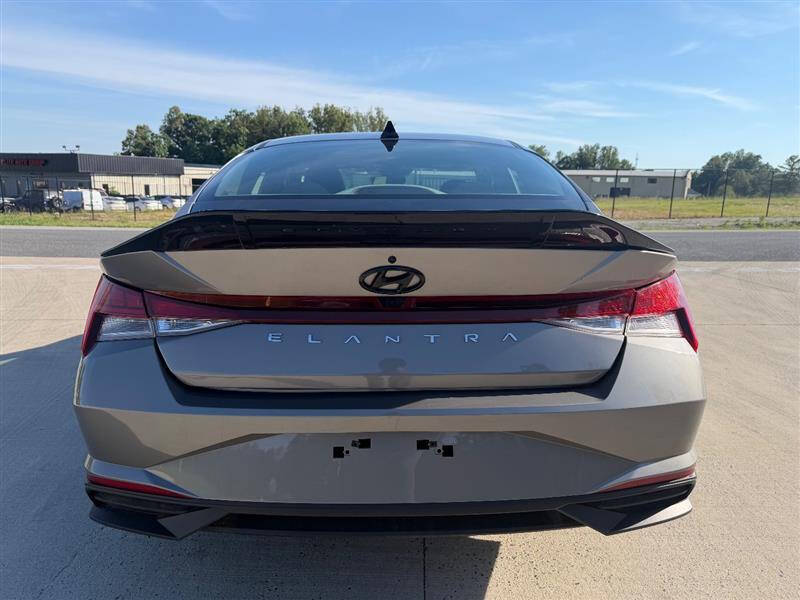 2023 Hyundai Elantra
