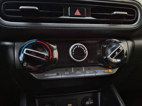 2022 Hyundai Kona SE