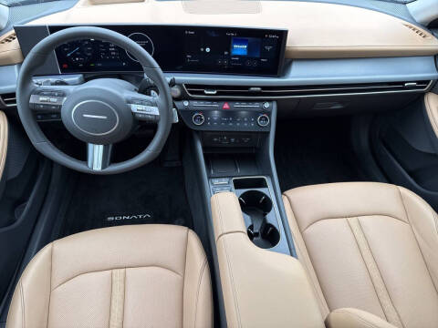 2025 Hyundai Sonata Hybrid Limited