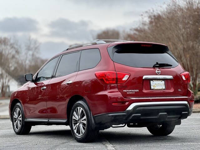 2018 Nissan Pathfinder SL