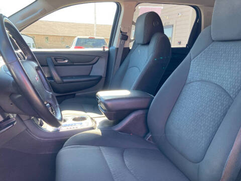 2016 GMC Acadia SLE-1