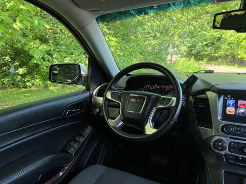 2017 GMC Yukon SLE