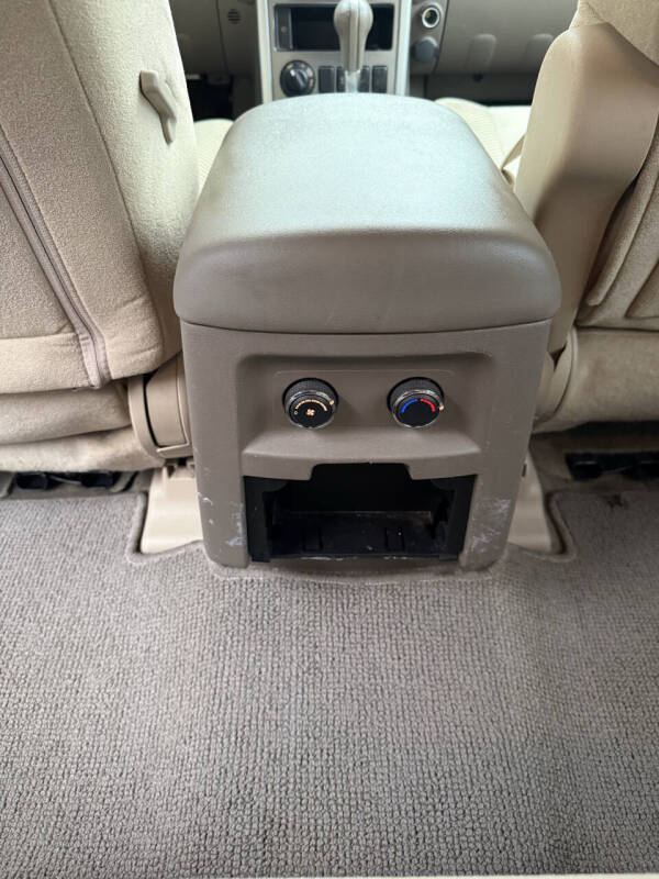 2011 Nissan Pathfinder SV