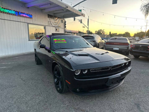 2016 Dodge Challenger R/T Plus