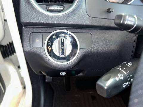 2012 Mercedes-Benz C-Class C 300 Sport 4MATIC