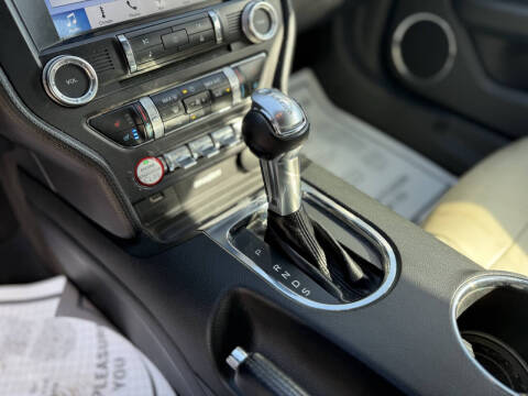 2017 Ford Mustang EcoBoost Premium