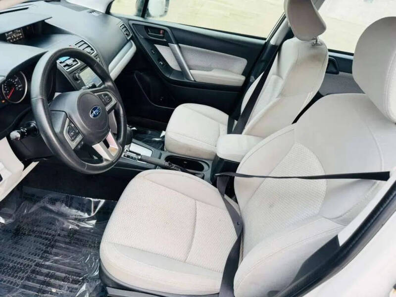 2017 Subaru Forester 2.5i