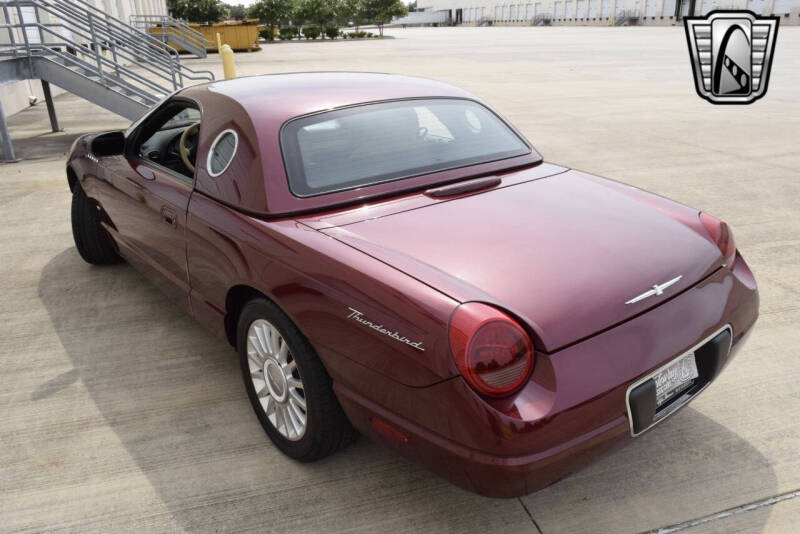 2004 Ford Thunderbird Deluxe