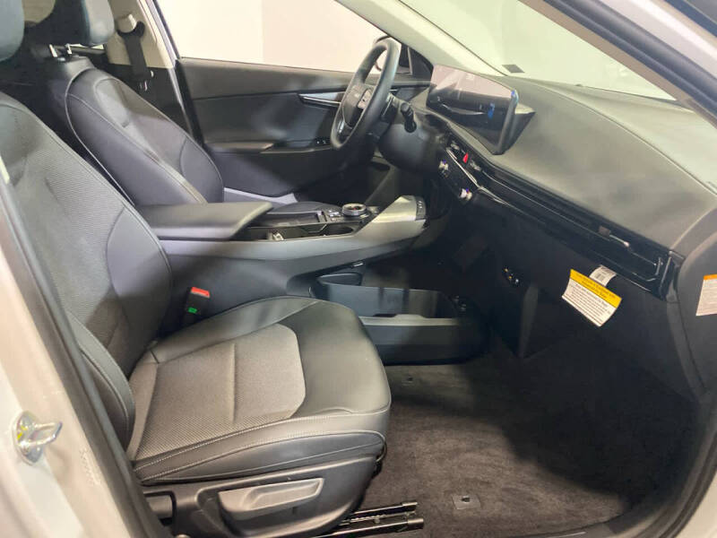 2025 Kia EV6 Light Long Range