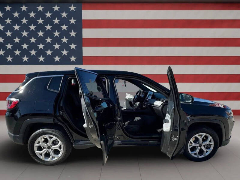 2025 Jeep Compass Sport