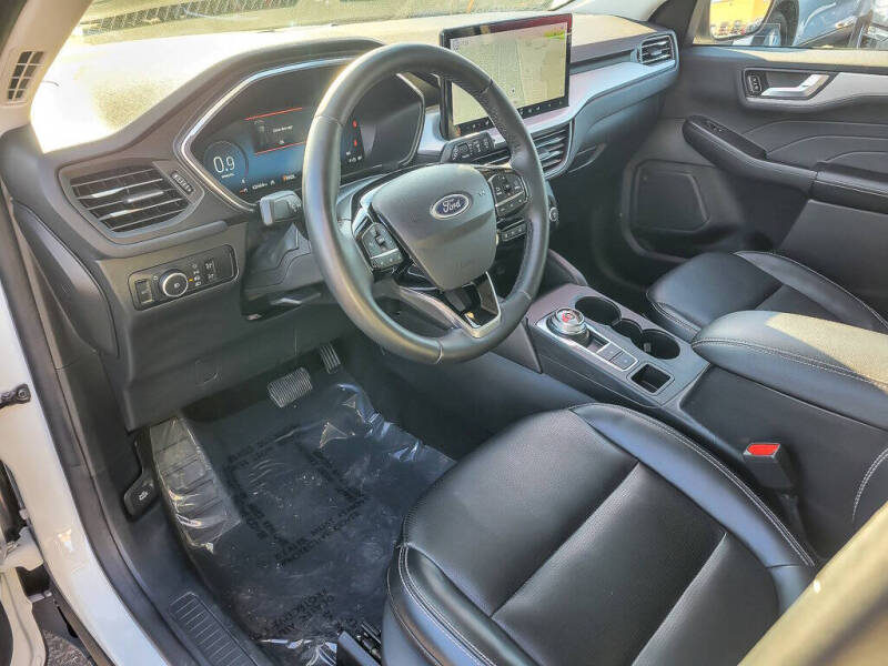 2024 Ford Escape Platinum