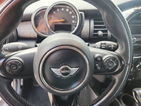 2016 MINI Hardtop 4 Door Cooper