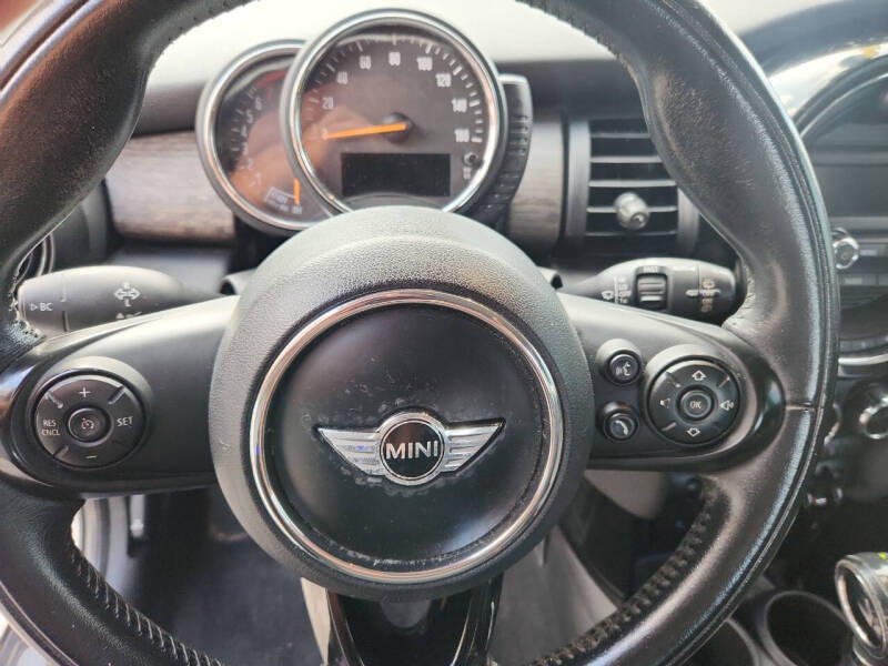 2016 MINI Hardtop 4 Door Cooper
