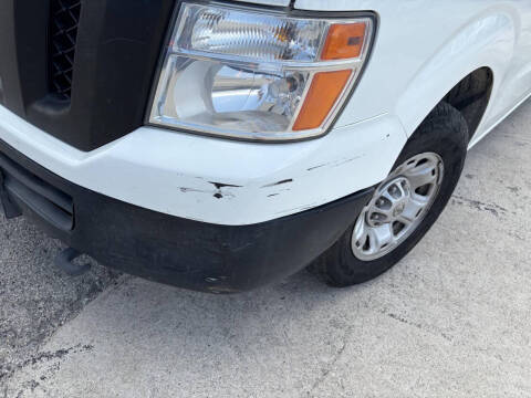 2017 Nissan NV