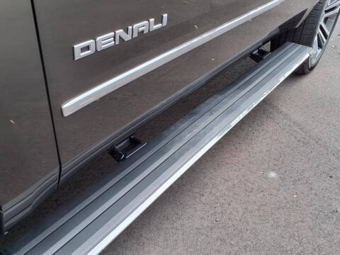2020 GMC Yukon Denali